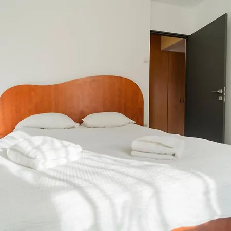 Διαμέρισμα Cozy 3br With Balcony & Free Parking Βουκουρέστι