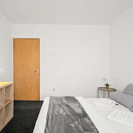 Appartement Cozy 3br With Balcony & Free Parking